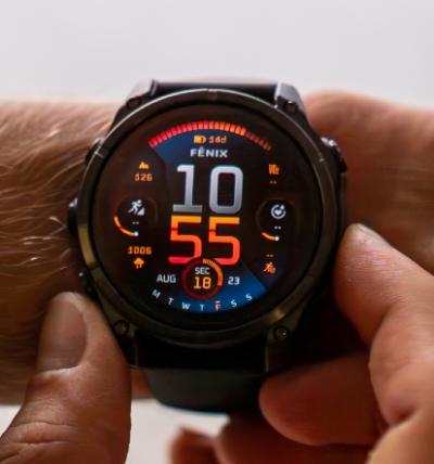 Garmin Fenix 8 - Läs allt om klockan här