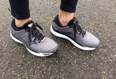 TEST: Saucony Hurricane 22 - Stabil Löparsko med suverän komfort