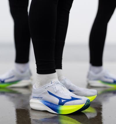 Test: Mizuno Hyperwarp serien