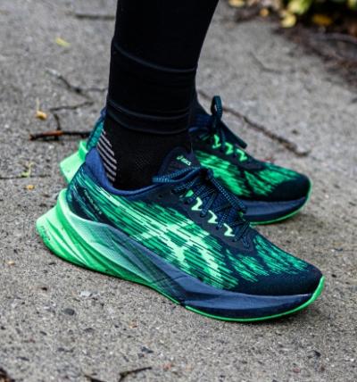 Test: Asics Novablast 3 - En superstjärna