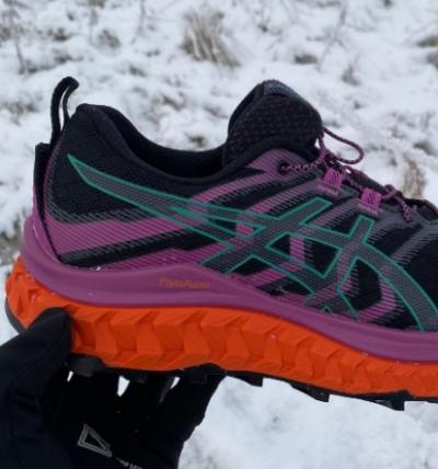 TEST: ASICS Trabuco Max – En av de mest bekväma och allsidiga trail löparskor!
