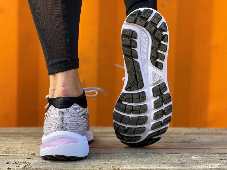 ASICS GEL-Cumulus 22