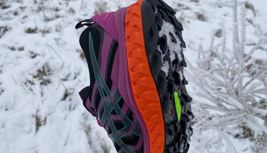 ASICS Trabuco Max design